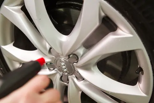 Polish jante și reîmprospătare finisaj